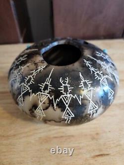 2019 Acoma Vase Pottery Native American