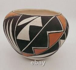 6 Native American Pottery Acoma Handmade Beautiful traditional Vase Victorino