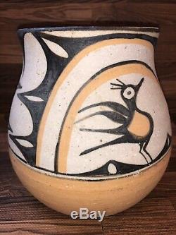 7 Wide Zia Pueblo Pottery Pot Signed By Leanore Toribio Negale Native American