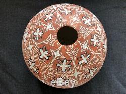 ACOMA PUEBLO INDIAN POTTERY Round Vase 1987 Artist Signed SHDIYA'ARAITS'A N. M