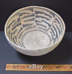Anasazi Holbrook B/w Large Bowl, 1050-1150 Ad