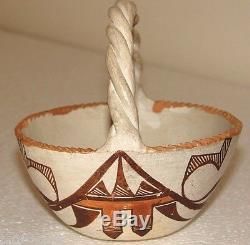 ANTIQUE ACOMA PUEBLO POTTERY New Mexico Signed OLD NATIVE AMERICAN INDIAN Basket