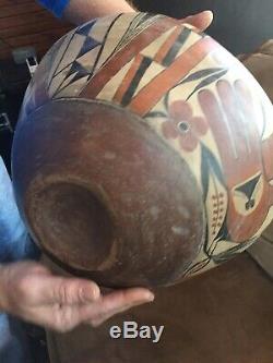 Acoma Four Color polychrome Antique Native American Pot