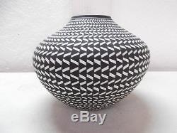 Acoma Pottery Native American Indian Pueblo Fine Line Basket Pot Paula Estevan