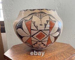 Acoma Pueblo Large 8 by 10 Polychrome Pottery Vase