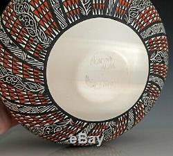 Acoma Pueblo Native American Etched Pottery I. Chino (Iona K.) Large