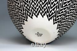 Acoma Pueblo Native American Indian Pottery HUGE Olla Katherine Victorino