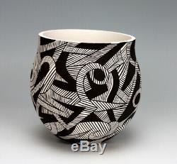 Acoma Pueblo Native American Indian Pottery Jar #1 Eric Lewis
