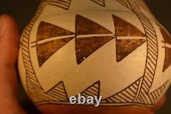 Antique Acoma Polychrome Native American Pot Great Condition 4 1/2x 3 1/2