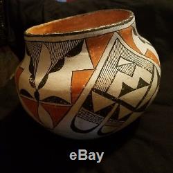 Antique Acoma Pueblo Pottery Olla Native American Indian