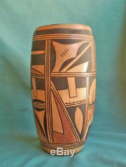Antique Hopi Indian Pottery Vase Old Hopi Tall Cylider Vase Nampeyo family Pot