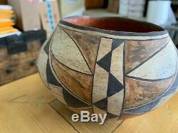 Antique Native American Pottery Bowl. Acoma Santo Domingo