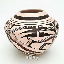 Antique RARE Hopi Indian Pottery Pot by Joy Navasie 2nd Frog Woman
