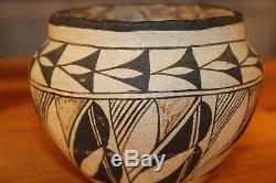 Antique Southwest Native American Acoma Pueblo Pottery Polychrome Pot cir. 1920s