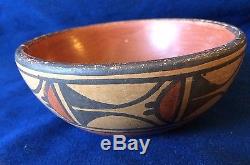 Antique Zia Pot Native American Signed Elenor Griego SS305