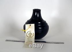 Award Winning Santa Clara Indian Pottery by Greg Garcia c. 1994, 7ht, Mint