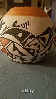 Beautiful 1950's Acoma Pueblo Native American Indian Pottery Bowl