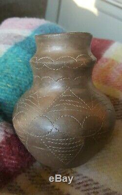Cherokee, NC Indian Pottery Renowned Amanda Swimmer Hand Coiled 5 Vase Signed