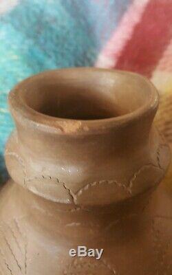 Cherokee, NC Indian Pottery Renowned Amanda Swimmer Hand Coiled 5 Vase Signed