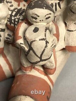 Dorothy Trujillo Cochiti Pueblo Storyteller Native American 4 Children Figurine