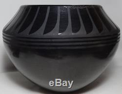 EARLY Maria Martinez Black Pottery Bowl FEATHERS San Ildefonso 1918-1925 SIGNED