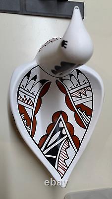 E. Suazo Handmade Jemez Native American Bird Effigy Pottery Bowl Vintage