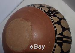 Early Santo Domingo pueblo Native American huge dough bowl pottery painted