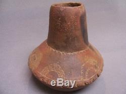 FINE AUTHENTIC DECORATED CADDO POTTERY BOTTLE FROM CLARK COUNTY, ARKANSAS