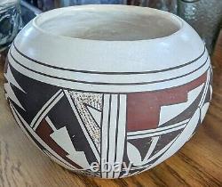 Genuine Native American Hopi Tribe Pottery By Descendants Of The Frog Lady