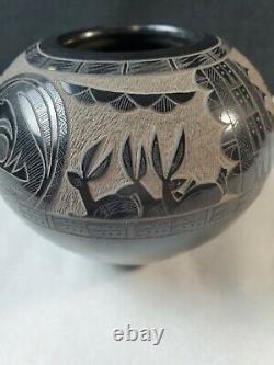 Gloria Garcia Goldenrod Santa Clara Native American Pottery 3×4