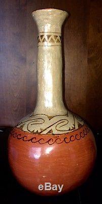 Great Old Large Native American Maricopa Polychrome Vase 13 1/2 Tall