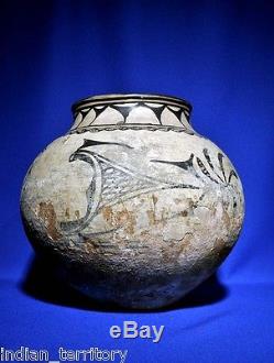 HUGE 13x12 Tesuque/Powhoge Lidded Pottery Jar / Olla c. 1880 No Restoration