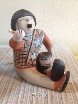 Helen Cordero storyteller pottery figurine, sculpture