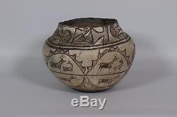 Hopi Tribe Large Deer Jar 1880s Native American Indian pottery storage Jar
