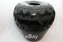 INCREDIBLE KINLICHENI NAVAJO POTTERY HUGE OLLA POT BLACK with TURQUOISE 16x16