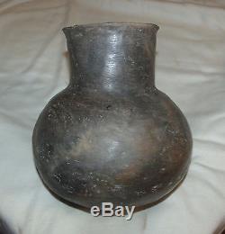 Indian Artifacts Nice Pottery Vessel