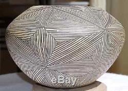 JUANA LENO (1917-2000) Vintage ACOMA PUEBLO Fine Line Bowl