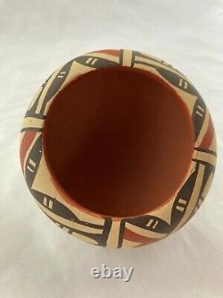 Jemez Pueblo Pot Signed P. Loretto Handmade Native American Vintage 1960s
