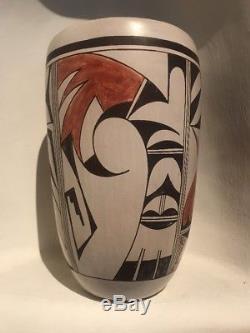 Joy Navasie Frog Woman Hopi Indian Native American Pottery Cylinder Vase 7.5