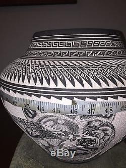 LARGE 46 inch Acoma Pottery Hand Etched Native American Pueblo By RN Sanchez