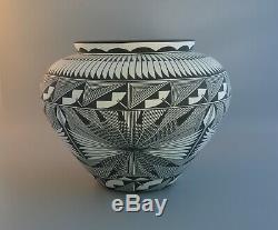 Large Acoma Pueblo Indian Pottery Bowl Black White Fine Line Corrine Chino