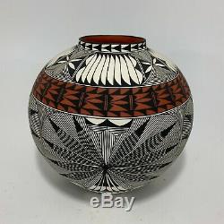 Large Corrine Chino Acoma Pottery Starburst Vase Native American Fine Line