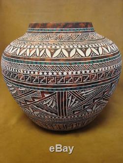 Large Native American Acoma Pueblo Hand Etched Elk Pot by R Garcia