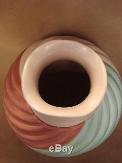 Large Native American Jemez Pueblo Pottery Clay Swirl Vase by Emma Yepa! Pot