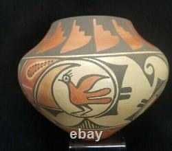 Large Zia Pottery LOIS MEDINA 8 x 6 1/2 Pot (1959-2006)