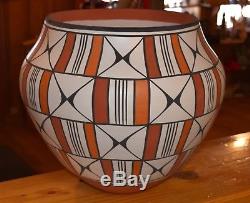 Largest Handcoiled Acoma Pottery On E-bay! Superb