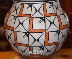 Largest Handcoiled Acoma Pottery On E-bay! Superb #2