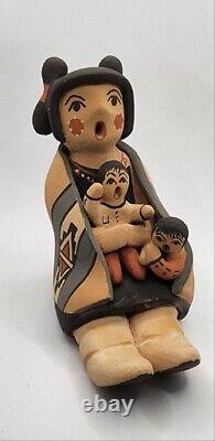 Linda Lucero Fragua Jemez Native American Pueblo Pottery Story Teller