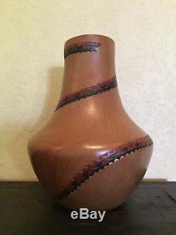 Lorraine Williams Yazzie Native American Navajo Hand-Coiled Pottery Pot NAVAVA