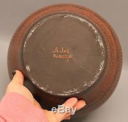 Lrg Vintage Signed A. JOE NAVAJO Native American Indian Incised Pottery Pot Vase